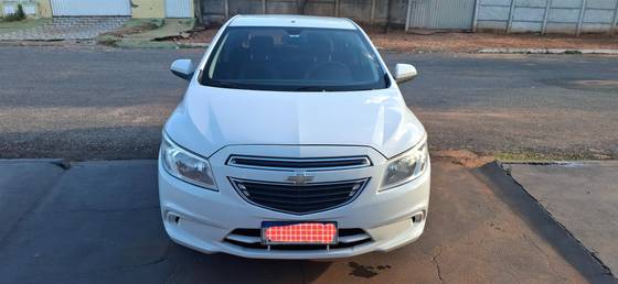 CHEVROLET ONIX 1.0 MPFI LT 8V FLEX 4P MANUAL